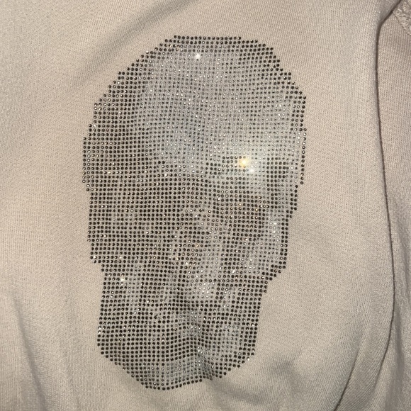 women’s cropped sweater used but in great condition size medium - Picture 2 of 2